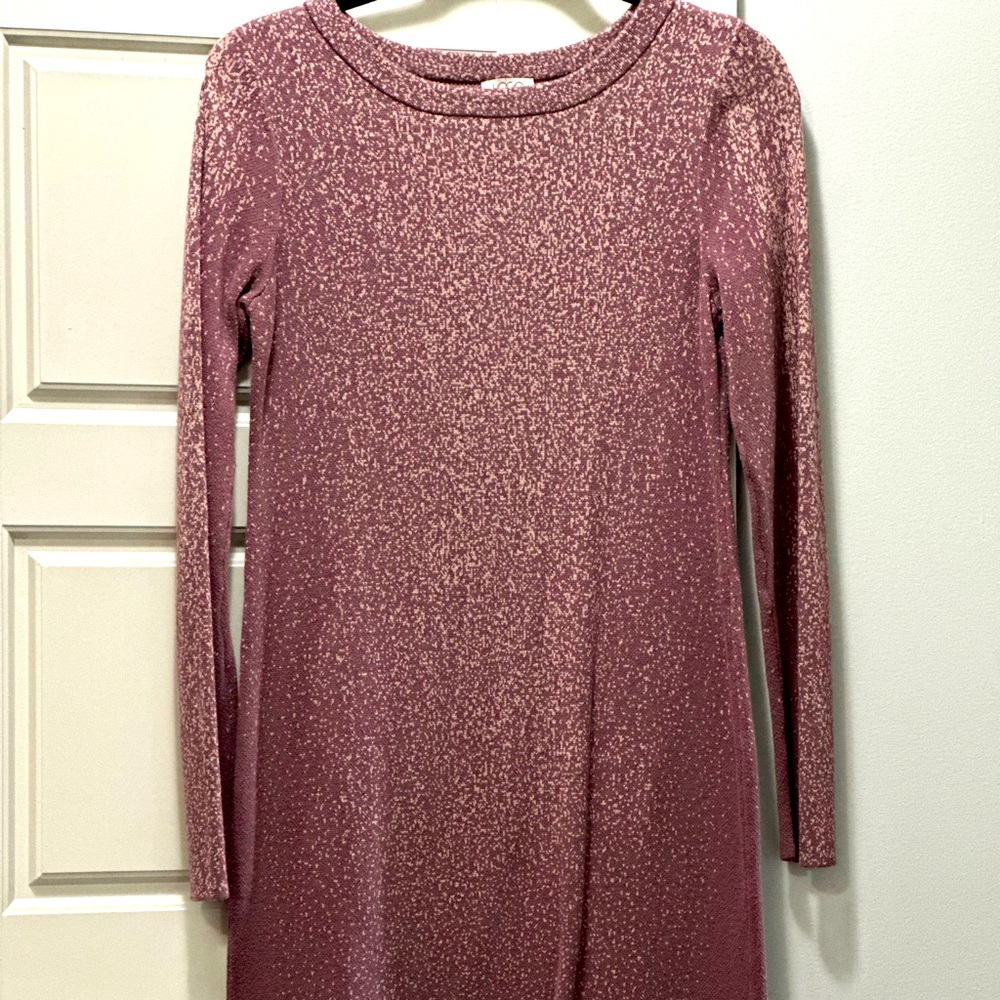Logo dress